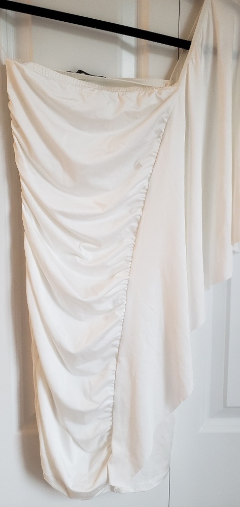 One shoulder dress